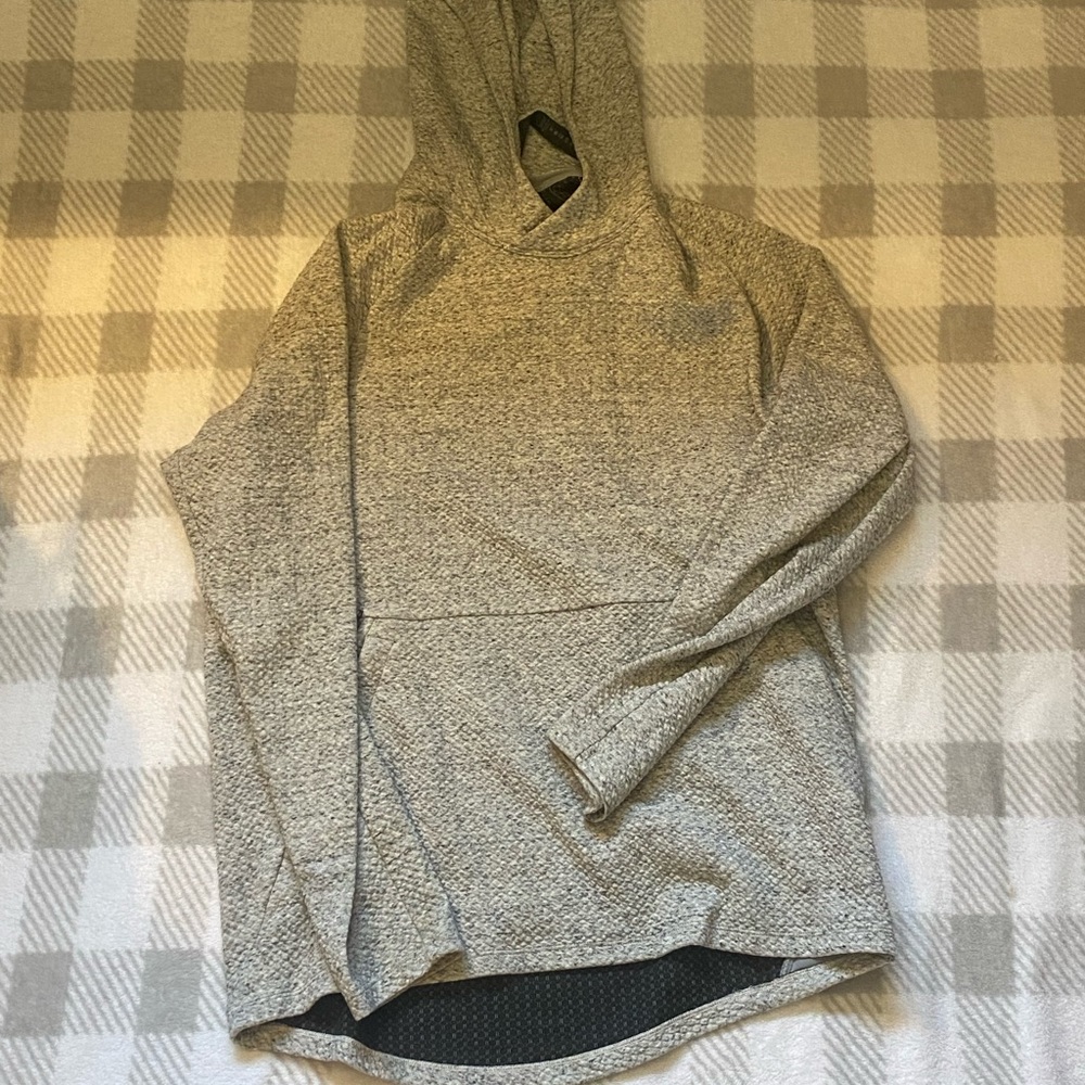 lululemon men’s at ease hoodie (small)